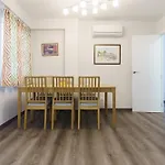 דירה Acapulco 6 *